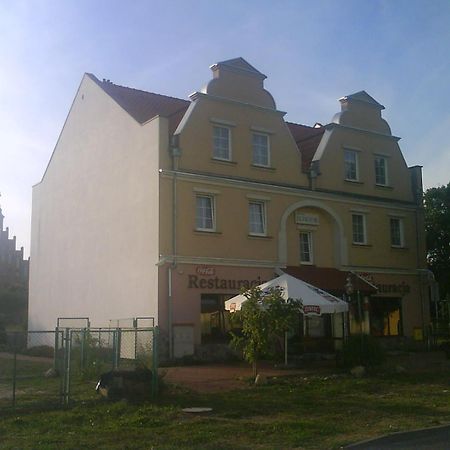 Hotel E-Lektor Morąg 外观 照片