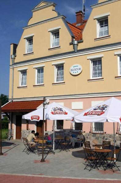 Hotel E-Lektor Morąg 外观 照片