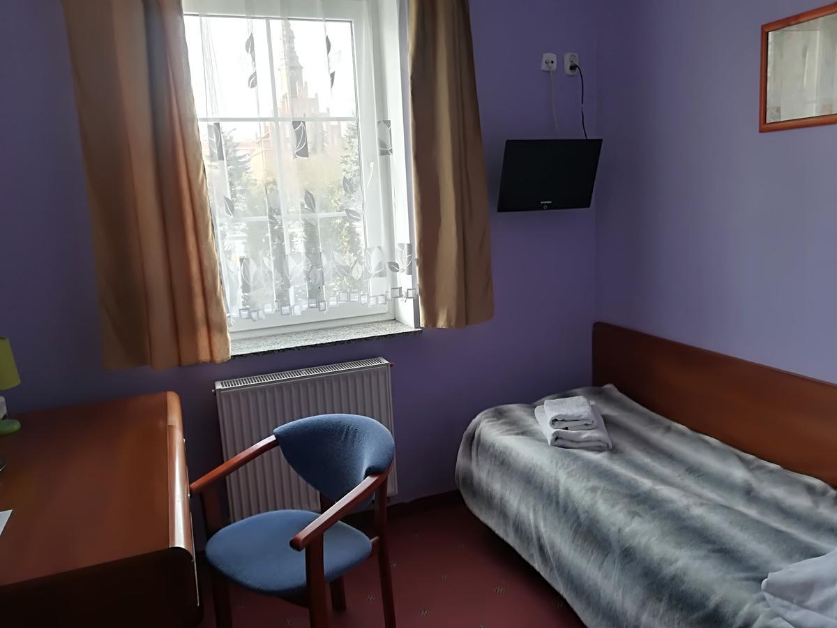 Hotel E-Lektor Morąg 外观 照片